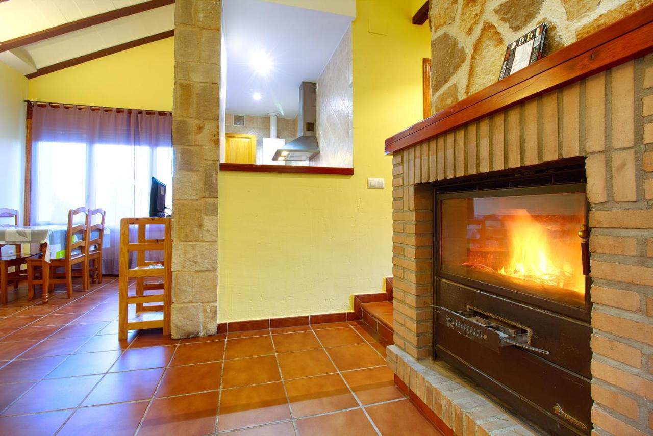 Aventura & Relax Cabanas Pena La Higuera Villalba de la Sierra Esterno foto