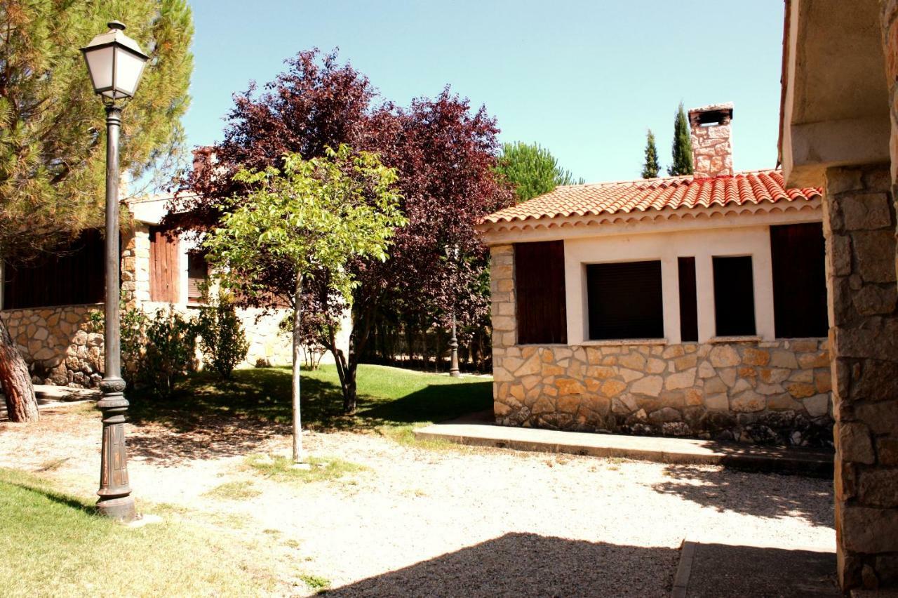 Aventura & Relax Cabanas Pena La Higuera Villalba de la Sierra Esterno foto